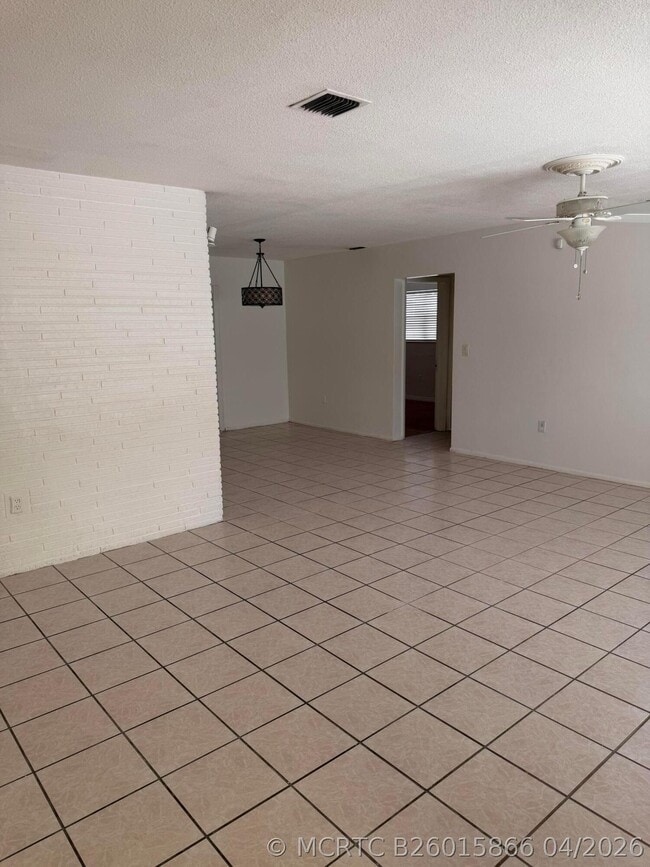 7648 Alhambra Blvd