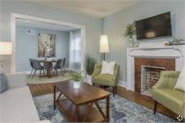 Building Photo - 3718 Warwick Blvd Rental