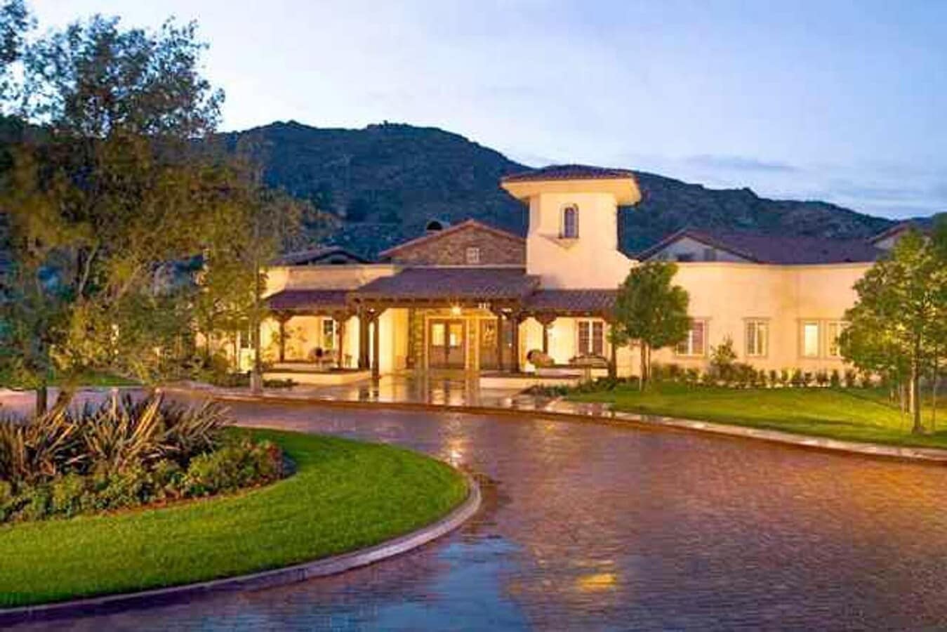 Photo - Great 2 bedroom + Den, 2 bath Home In Hemet Four Seasons! 55+ Call today