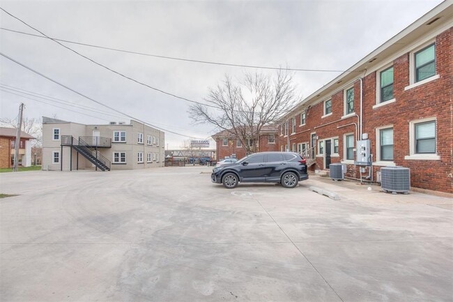 Photo - 207 NW 23rd St Unit 3