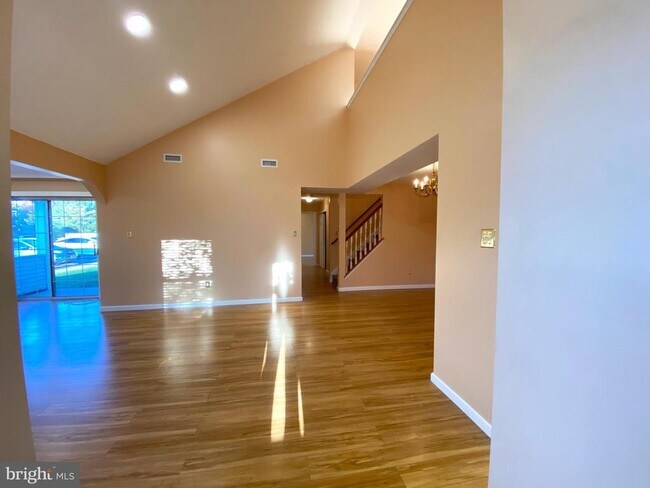 Photo - 1107 Ginger Ct