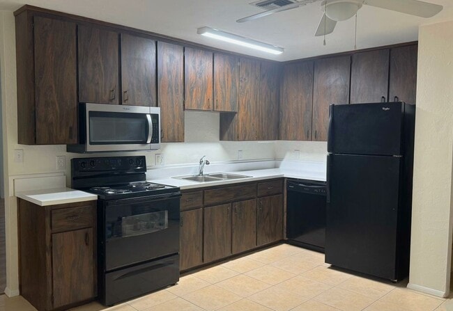 Photo - 757 95th Ave N