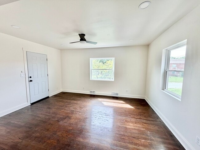 3036 S Hegry Cir Unit 3036 -1