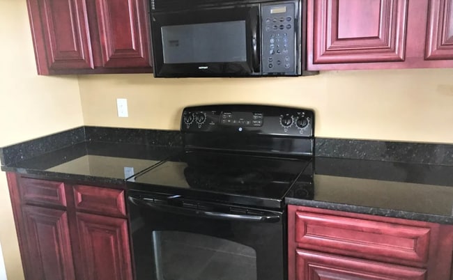 Photo - Charming 3-bedroom, 2.5-bathroom home located in the heart of Hopkins, SC