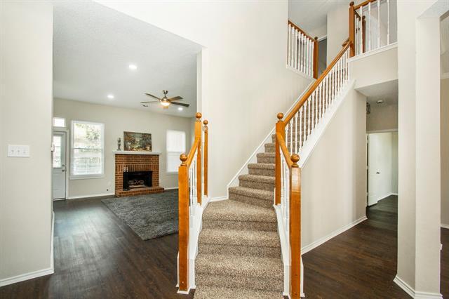 Photo - 1321 Kentshire Cir