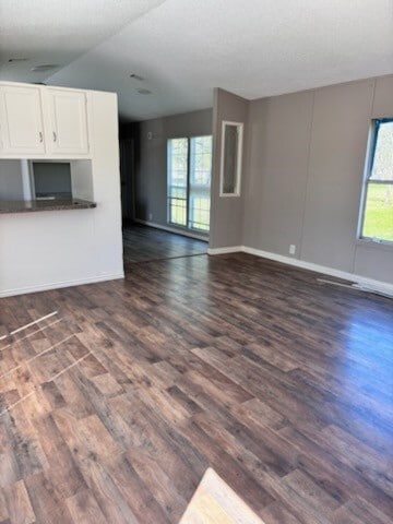 Photo - 127 Country Oaks St