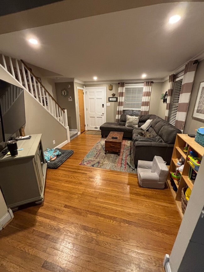 Photo - 20 Holbrook Rd