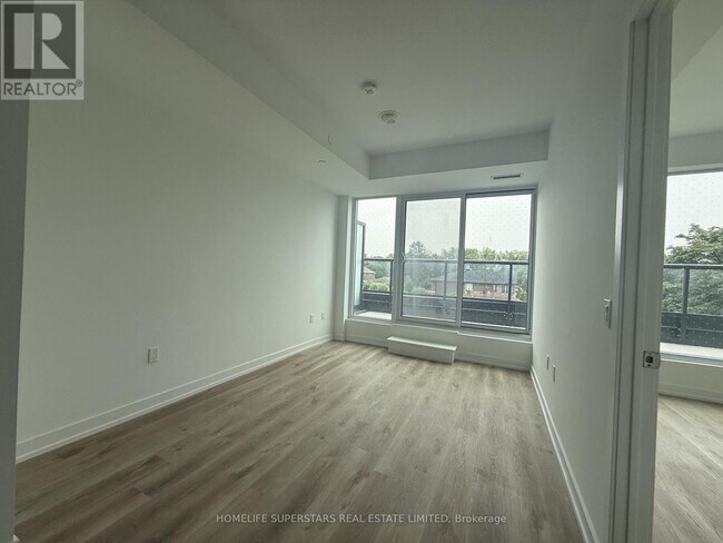 Photo - 6 Chartwell Rd Unit 302