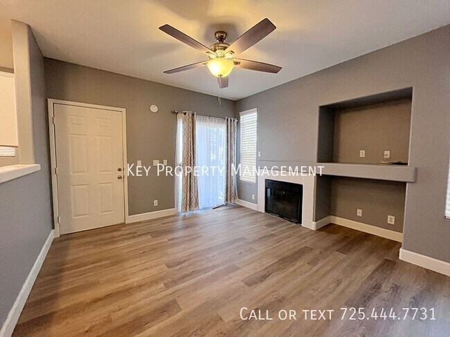 Photo - NEWLY UPGRADED 2 BED 2 BATH UPSTAIRS UNIT ... Unidad #621