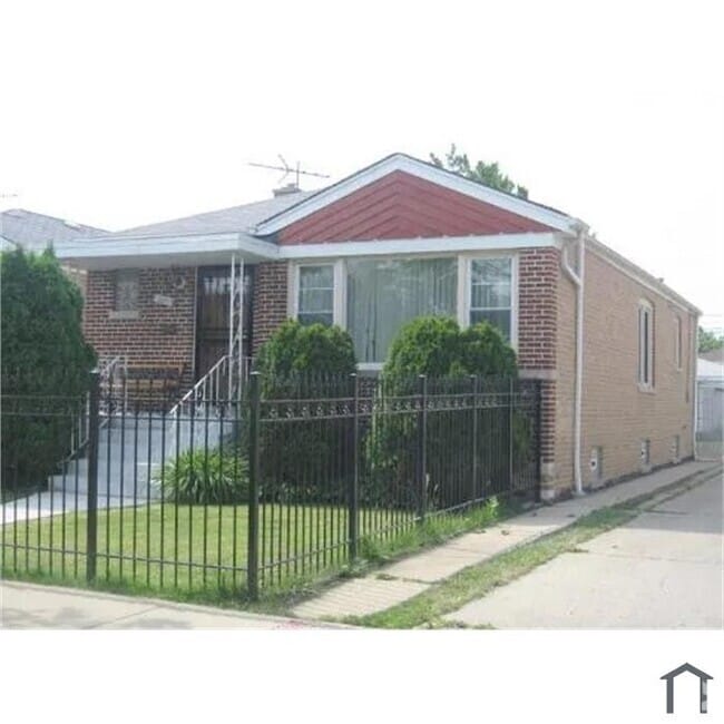 Building Photo - 3537 W 75th Pl Rental
