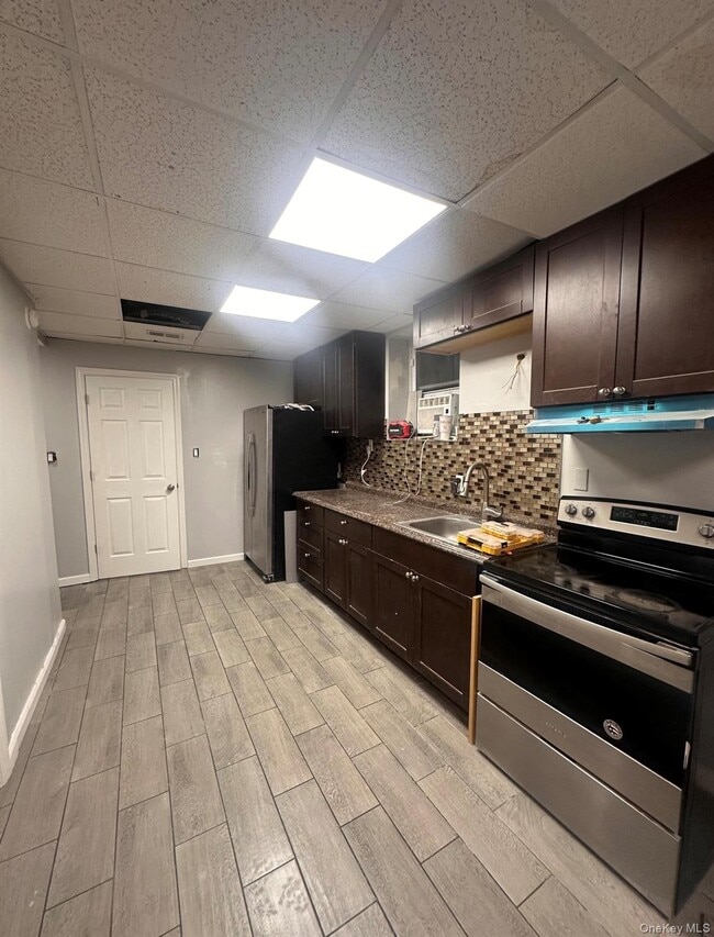 Photo - 255 Smith St