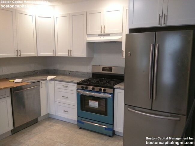 Photo - 30 Touro Ave Apartments Unit 30