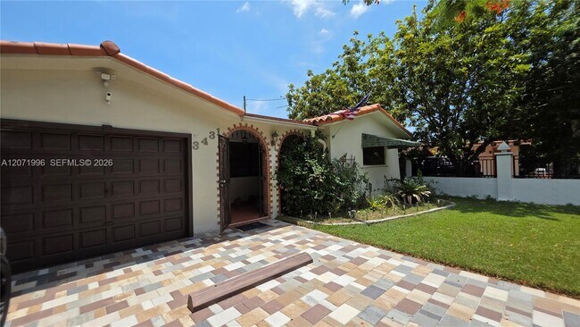 Photo - 3431 SW 63rd Ave