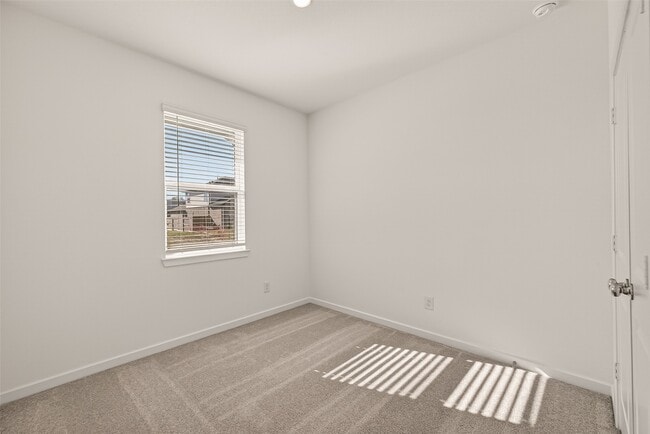 Photo - 21926 Sam Raburn Dr