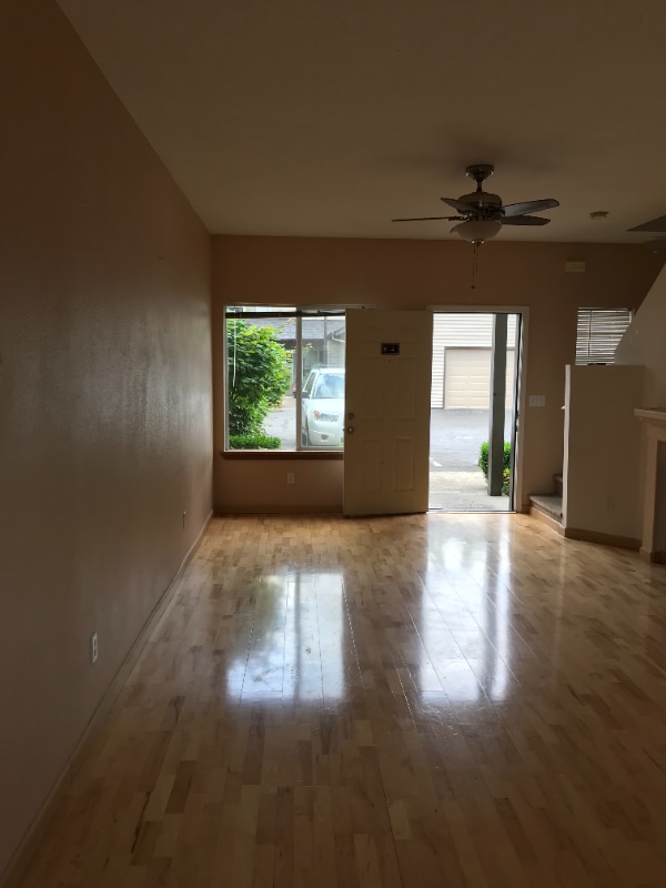 Photo - 5264 NE 121st Ave