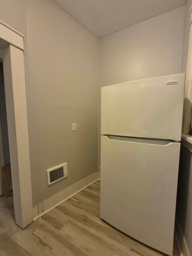 Photo - 603 N Lee St Unit 4