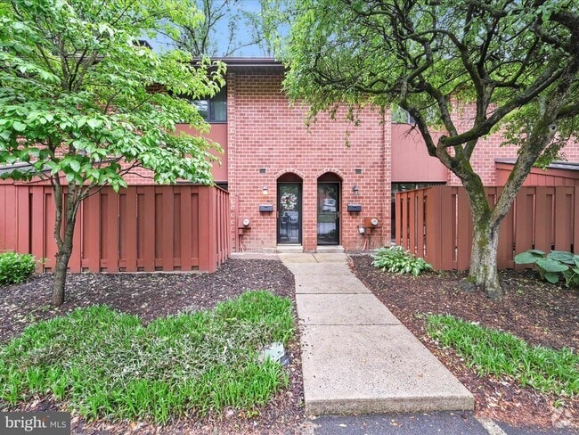 Building Photo - 1802 Worthington Dr Rental