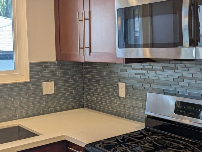 Photo - 7638 Hampton Ave Unidad 08