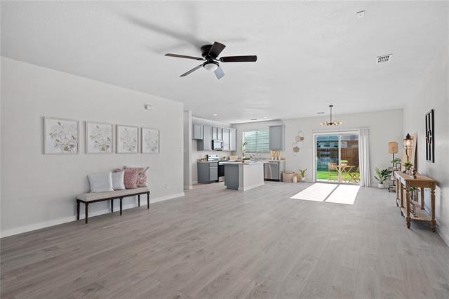 Photo - 1110 Greywood Dr