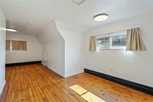 Photo - 6026 Sawyer St