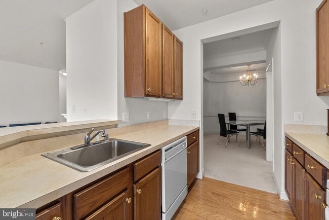 Photo - 2150 Troon Overlook Unidad H304