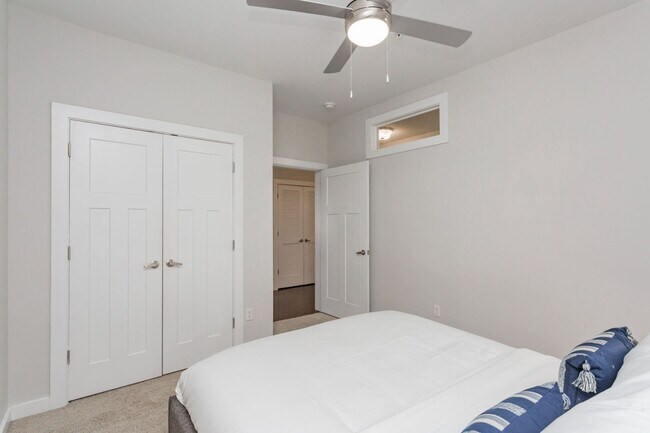 Photo - 1016 18th Ave S Unit SI ID1014396P