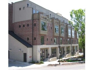 Primary Photo - 408 River St