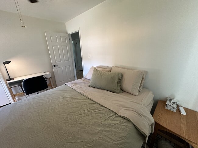 Photo - 117 Marine Dr