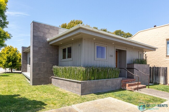 Miraloma: Remodeled & Detached Single Fami... - Miraloma: Remodeled & Detached Single Fami... House