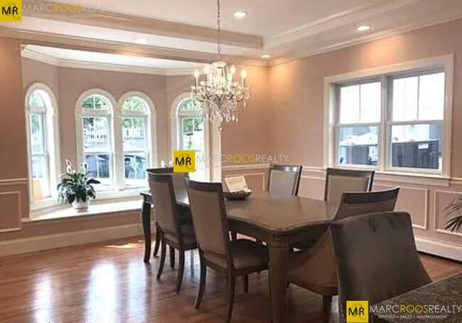 Photo - 52 Rowe St Townhome