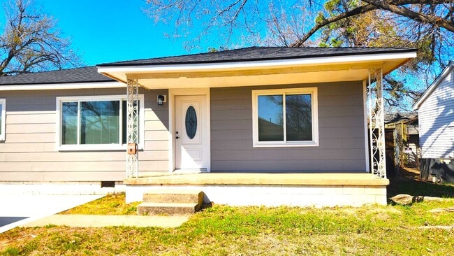 Photo - 3 BED 1 Bath Home Andys Sub Addition Bethany, OK