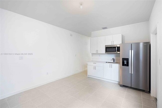 Photo - 16261 SW 148th Ave Unit A