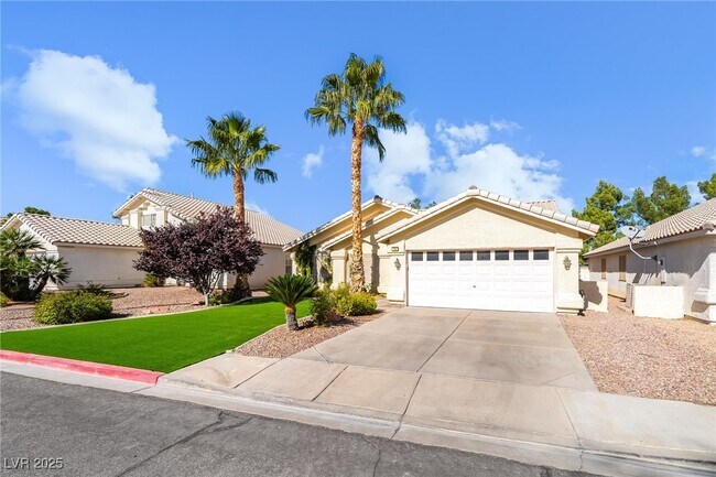 Photo - 74 Graythorn Mountain Ct