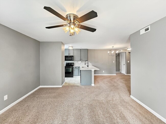 9733 Crayford Rd Unit 9E