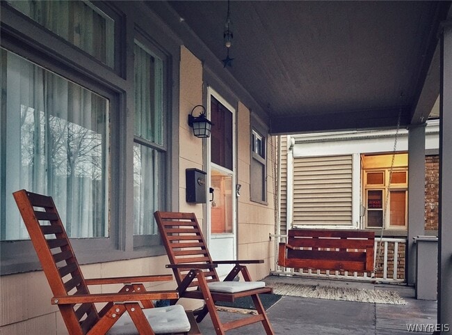 Photo - 836 Richmond Ave