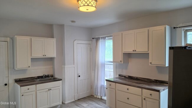Photo - 107 North Ten Broeck Street