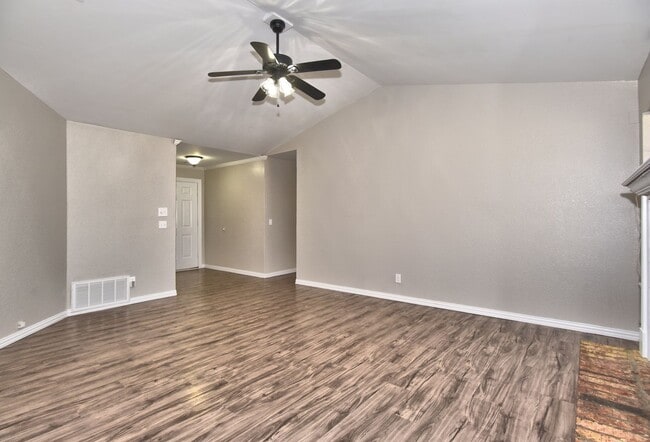 Photo - One level South Broken Arrow 3/2/2.