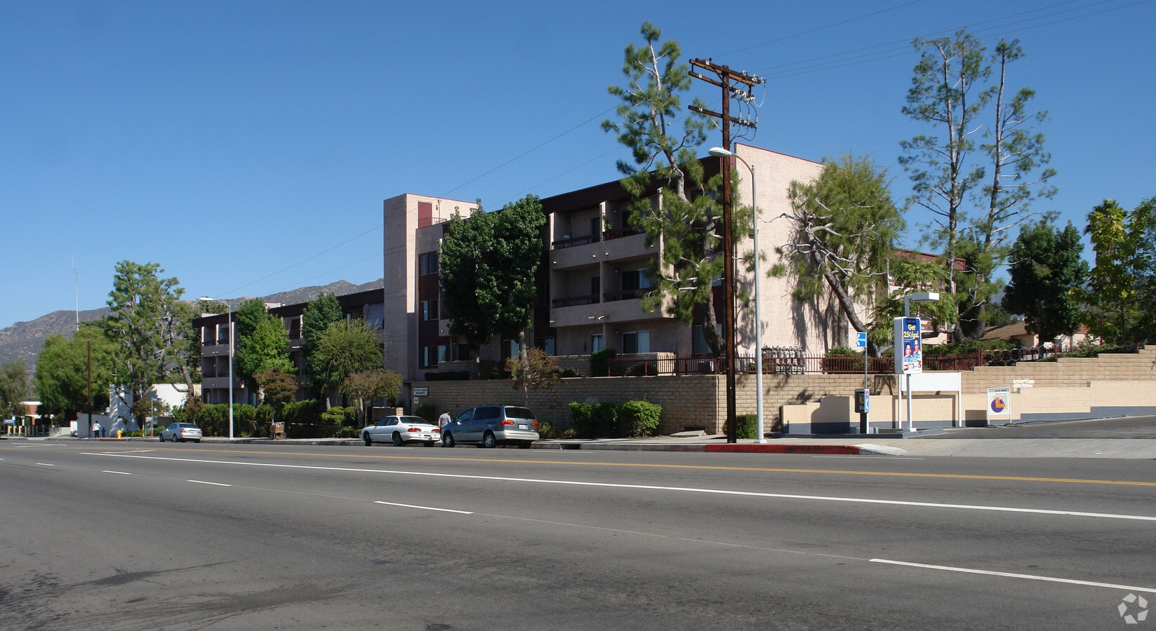 Photo - Foothill Gardens
