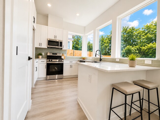 Photo - 2000 Riverside Farms Rd Unit 6102