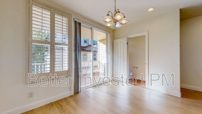 Photo - 526 Emily Rose Cir