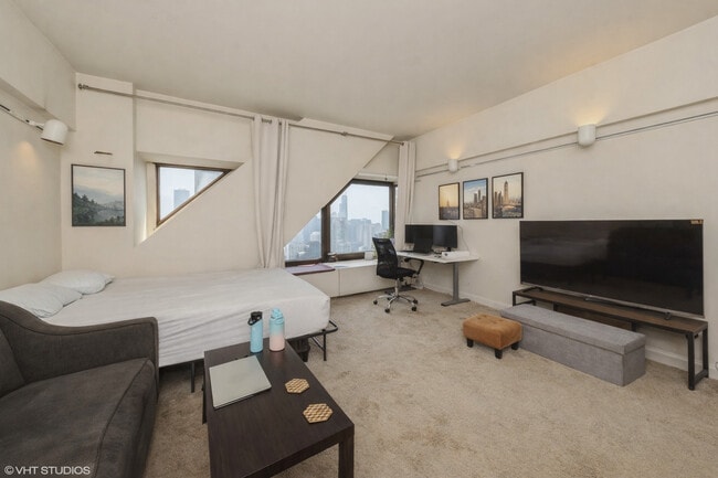 Photo - 175 E Delaware Pl Unit 4620