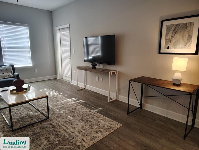 Photo - 120 NW 148th Terrace Unidad 1024.1408244