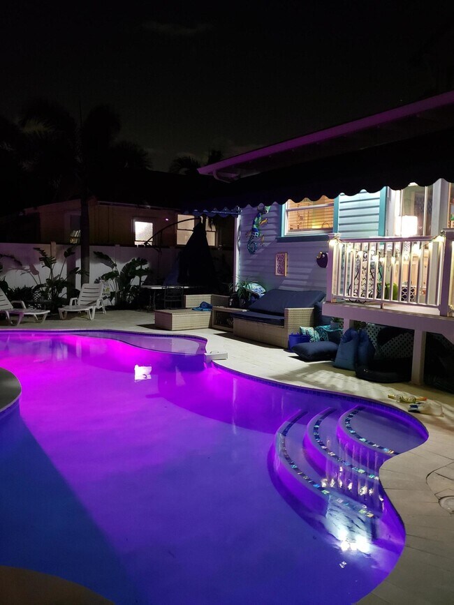 Photo - 110 S Palmway