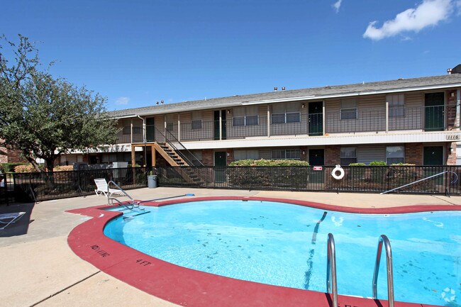 Photo - Winshire Square