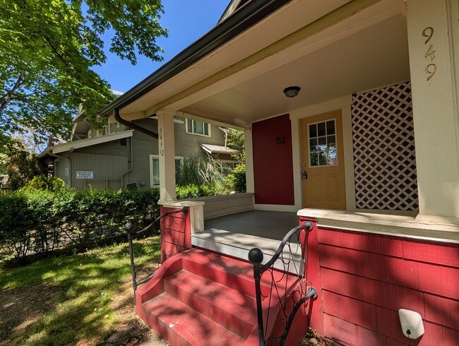 Photo - 949west5th Unidad 949W5th 1/2