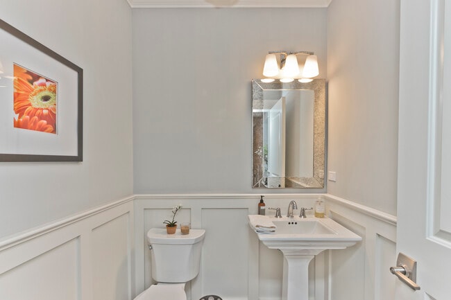 Photo - 4753 N Hamilton Ave Unit # 01N