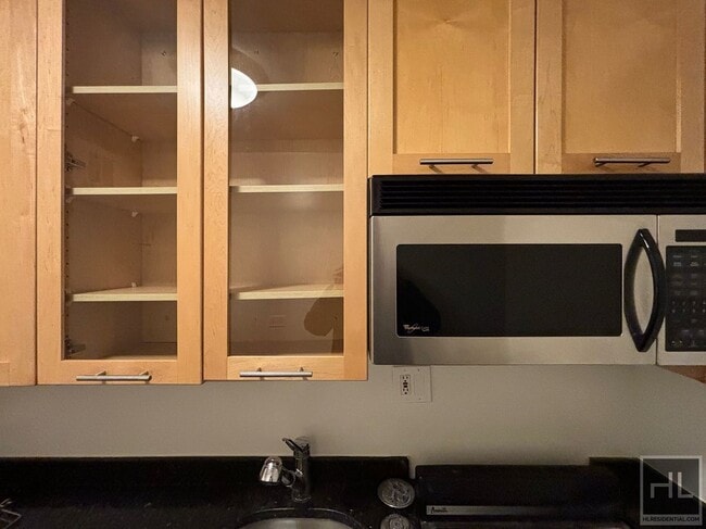 Photo - Fourth Avenue Unit 14L