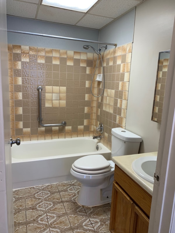 Photo - 57 W Vine St Unidad 214