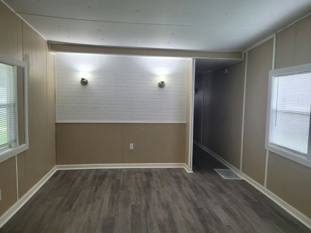 Photo - 1325 Wenlon Dr