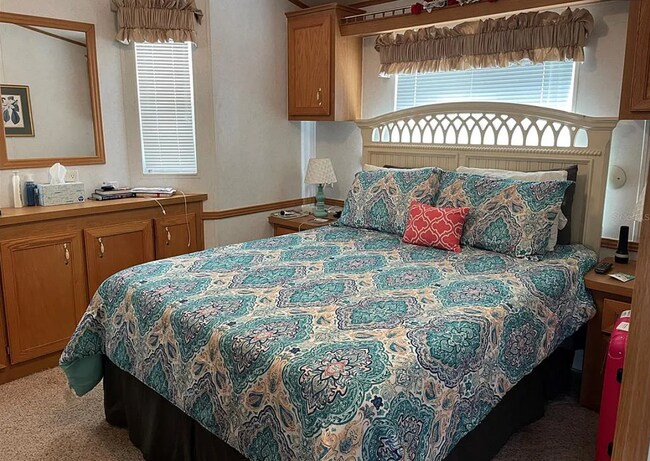 Photo - Fully Furnished 2 bedroom, 2 bathroom Home in Shelter Cove!